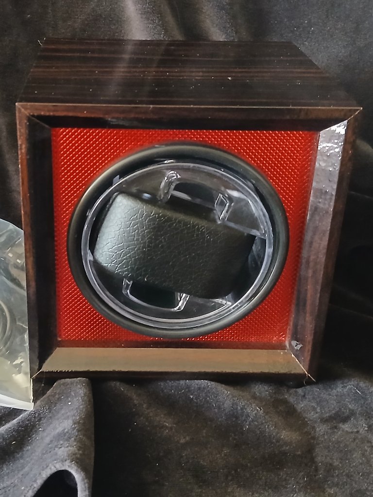 Wooden Single Watch Winder Adjustable Speed For Automatic Watches Red New